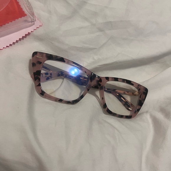 QUAY - Prove It Bluelight Glasses - Picture 7 of 7